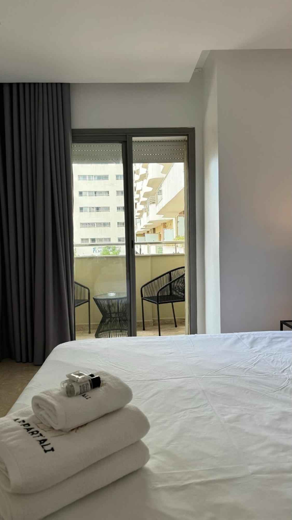 Apartamento Dreamy 3br With Terrace -appartali Luxury Platform